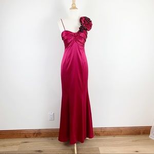 Bloomingdales Marc Bouwer crimson gown dress 95% silk